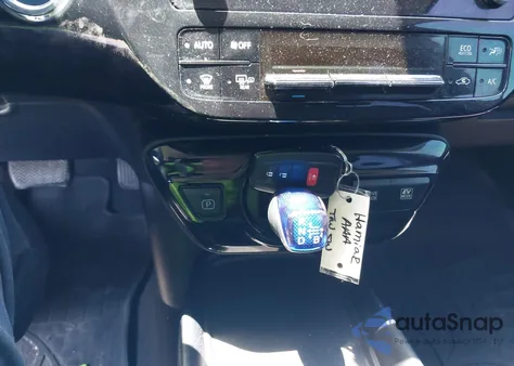 2020 Toyota Prius L Eco from USA, damaged, VIN JTDKARFU6L3121929